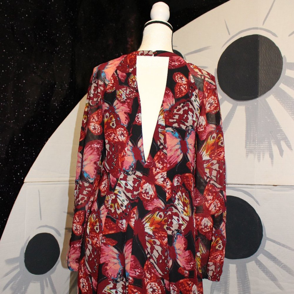 butterfly print shift dress Pearle 88 long sleeve A line bell sleeves back cut - Picture 8 of 8